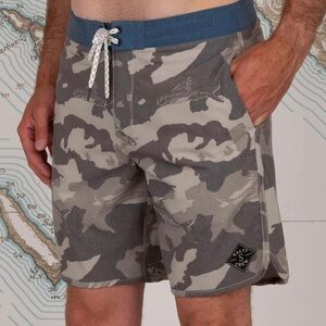 Salty Crew Cuddy Boardshort Tan Camo *NEW*